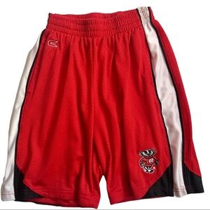 Colosseum Wisconsin Shorts Red Youth Large